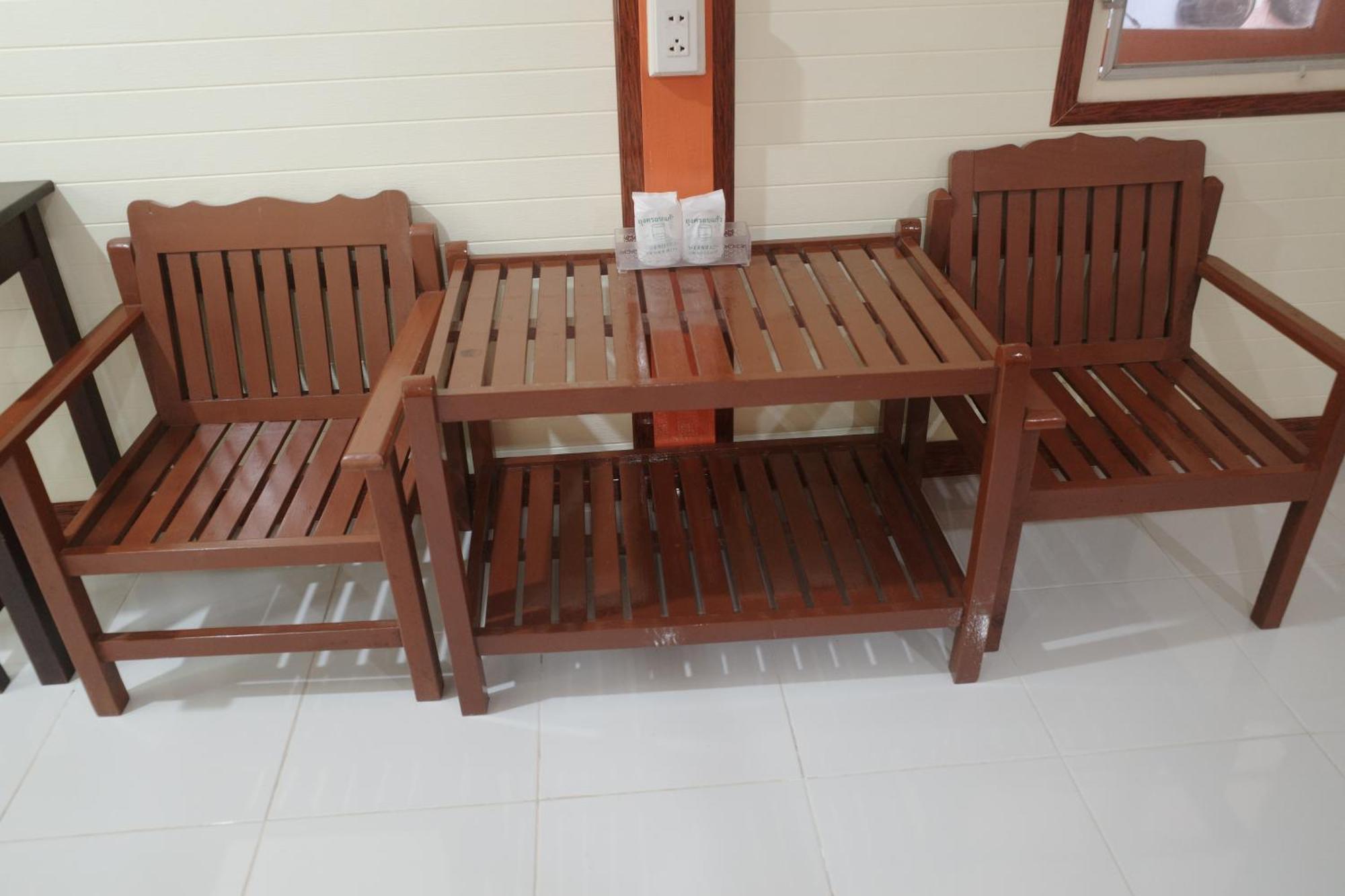 Haad Somboon House Hotell Bang Saphan Eksteriør bilde