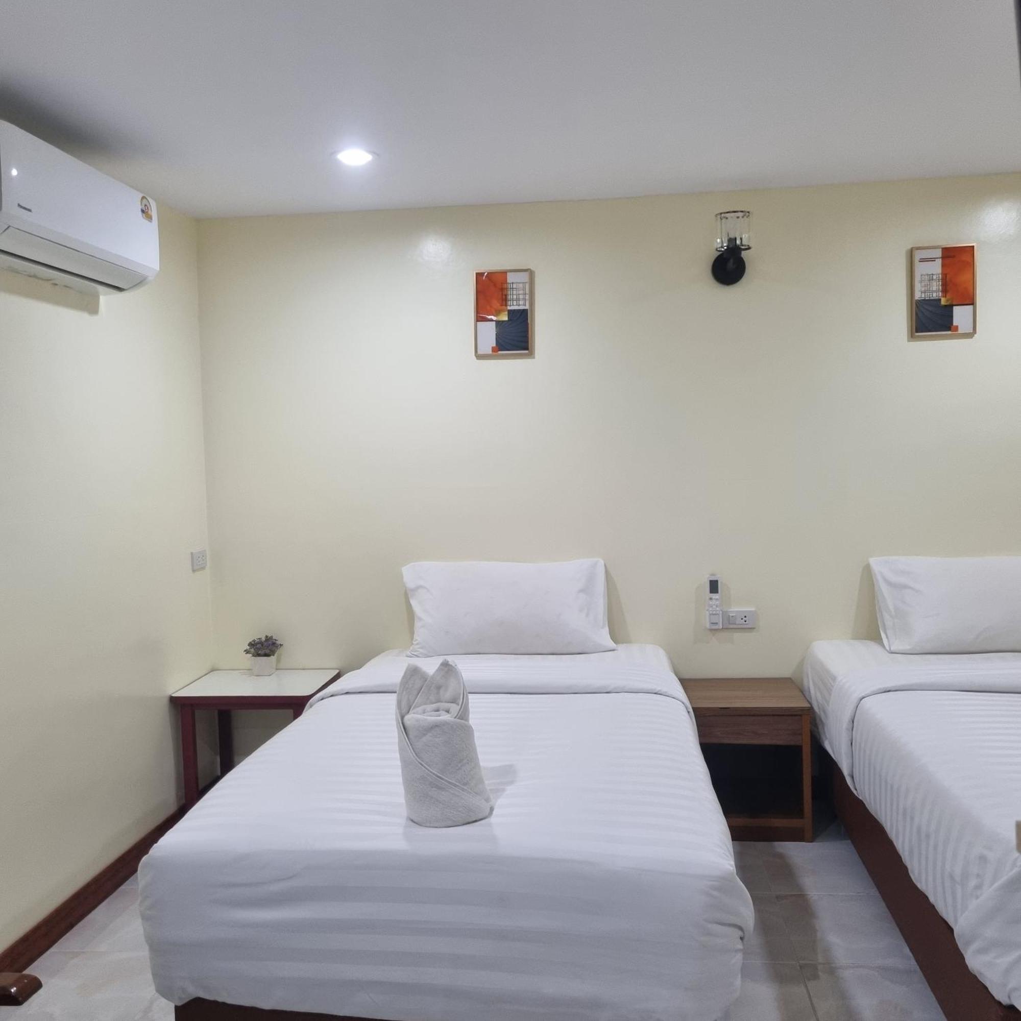 Haad Somboon House Hotell Bang Saphan Rom bilde